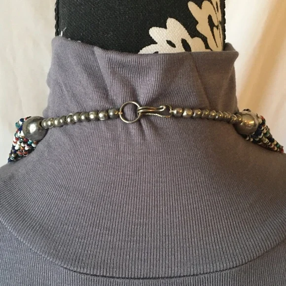 SOLD—Vintage 1970’s Beaded Seashell Tribal Layer Bib Necklace from Aruba - Picture 11 of 16